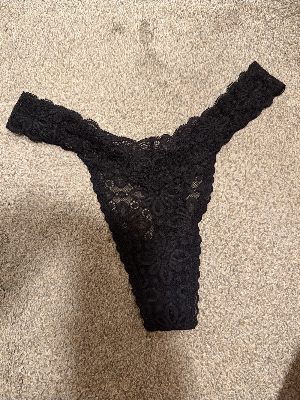 Victoria's Secret Black Floral Lace medium